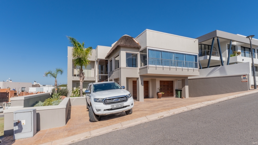 5 Bedroom Property for Sale in Waterfront Western Cape